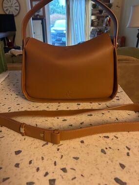 Leather Shoulder Bag in Tan - Classic Women's Handbag